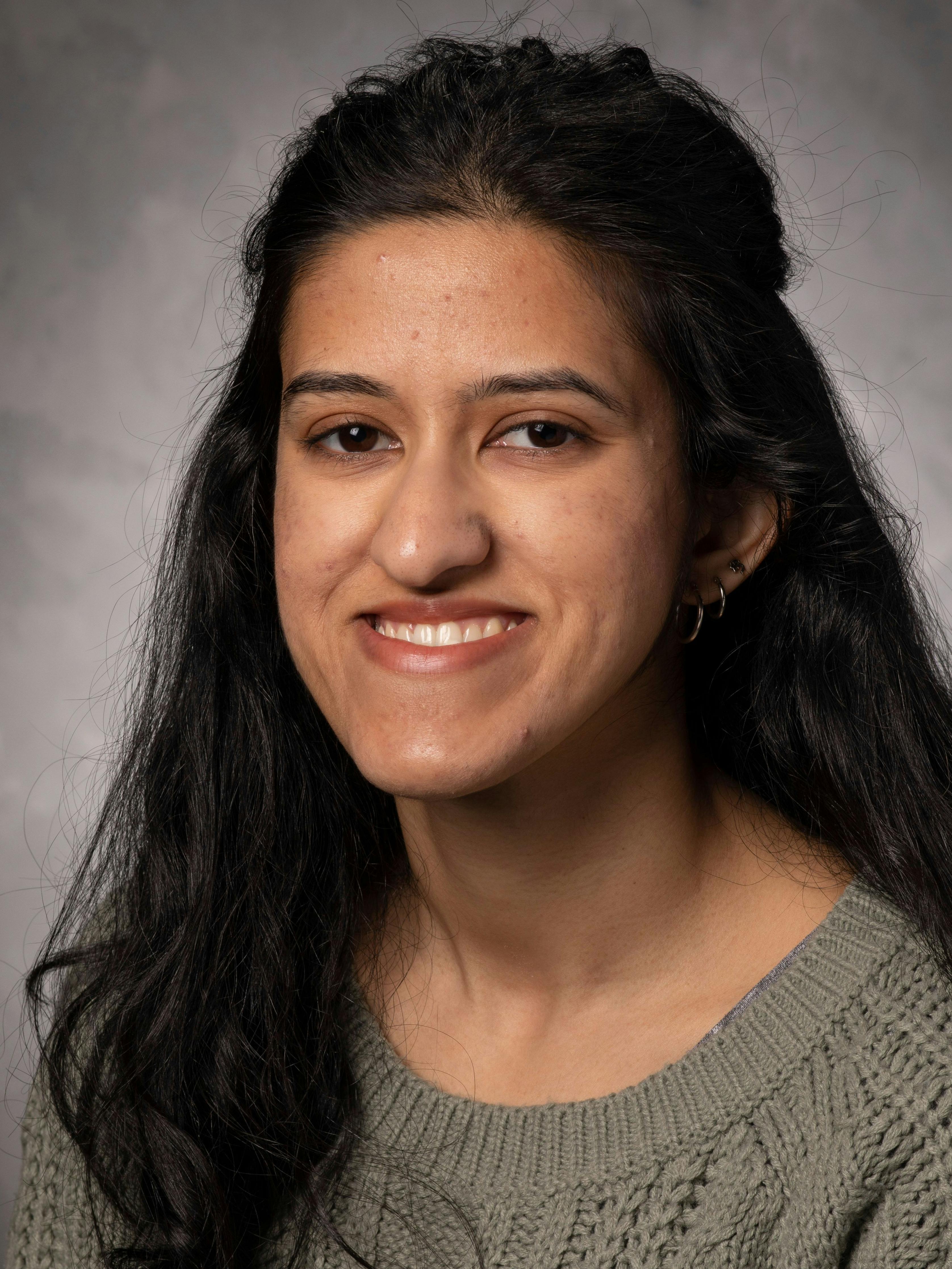 Anika Chaturvedi headshot