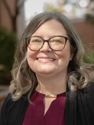 AnnaMarie Conner headshot