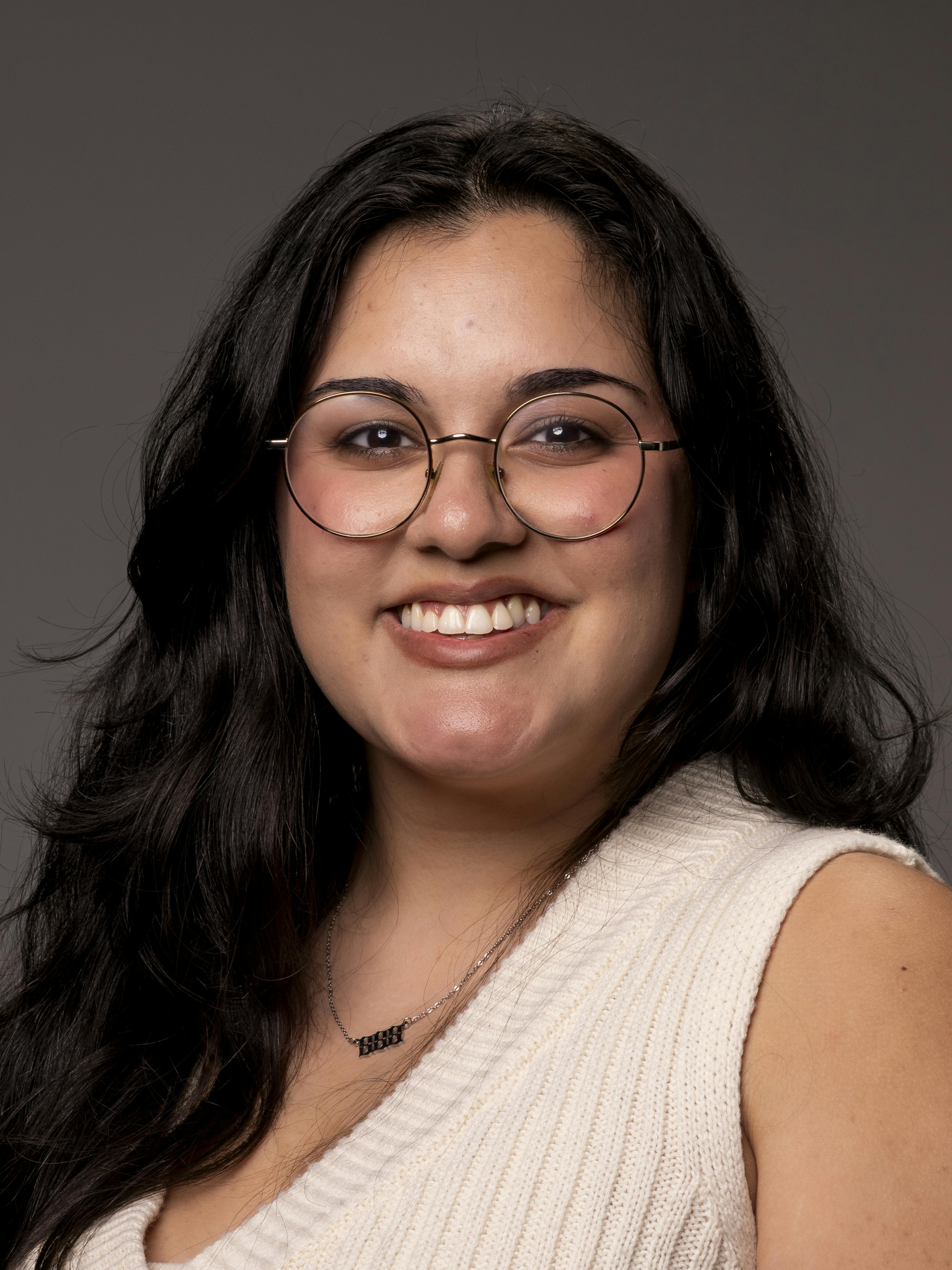 Emily Burns headshot