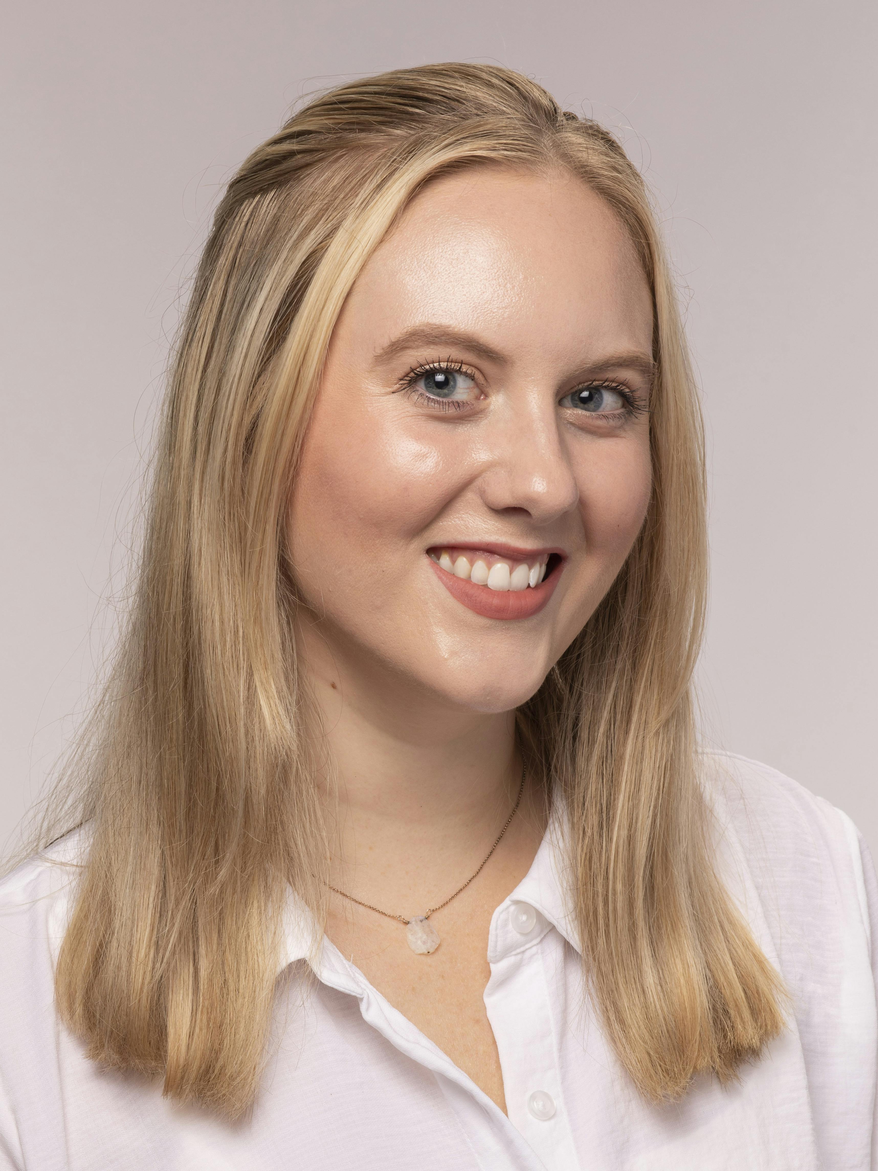 Hannah Rogers Davis headshot