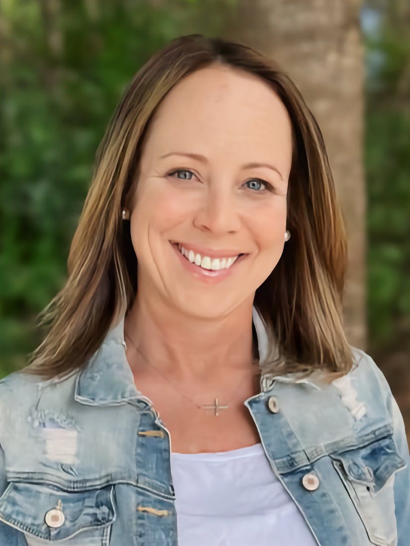 Jennifer R. Throckmorton headshot