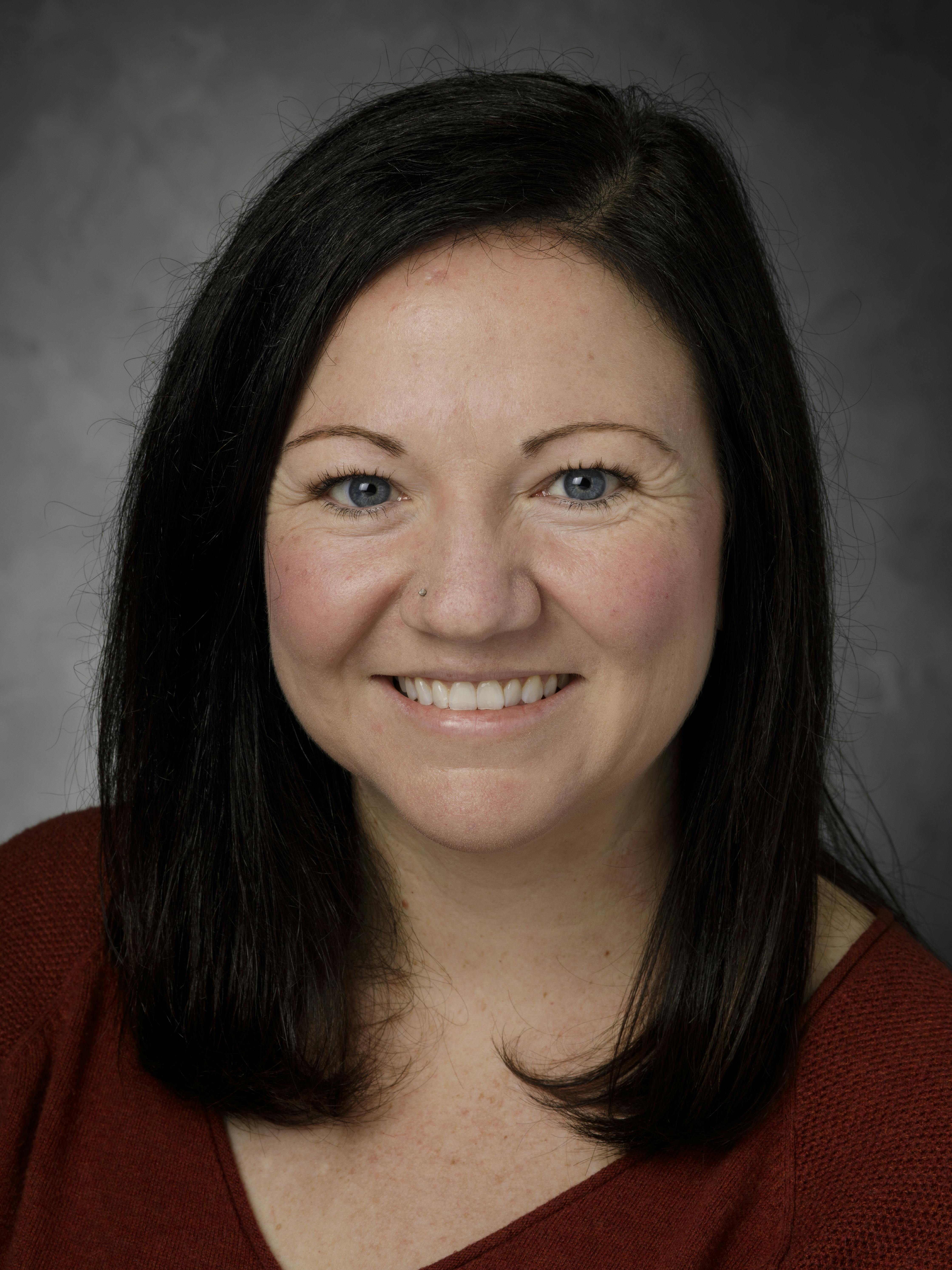 Lauren Bagdy headshot