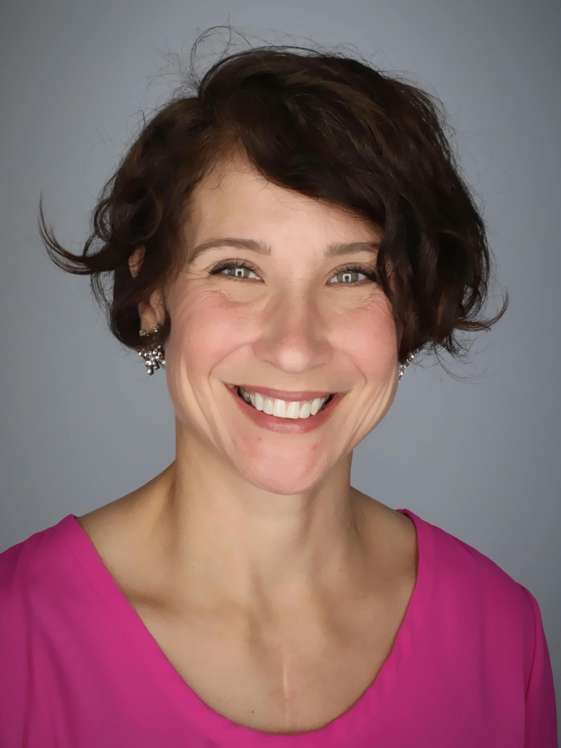 Sonia Janis headshot